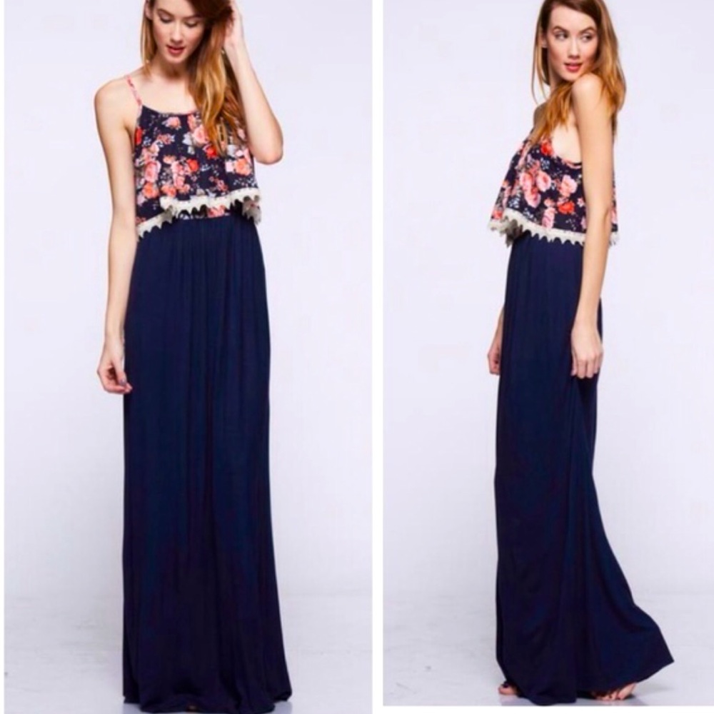 🌸 Ready for Spring & Summer 🌺 Navy Blue & Floral Maxi Dress, M